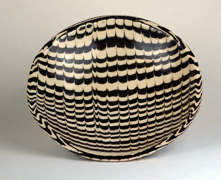 Susan Kemp - Pot